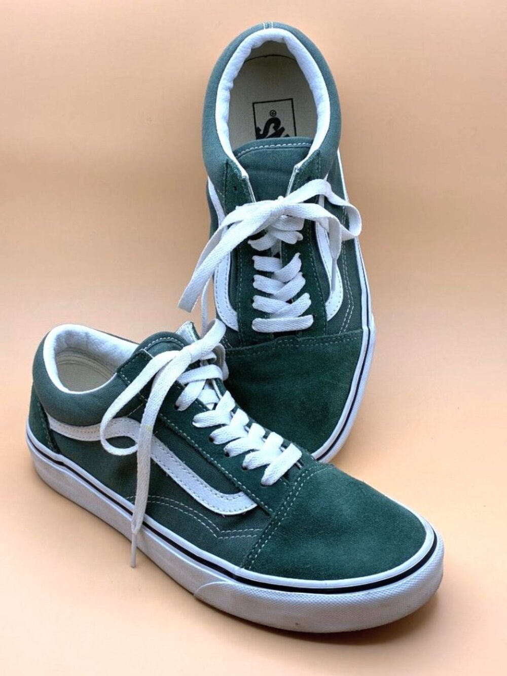 VANS Old Skool Kelly Green Suede Low Top Skate Sneakers White Stripe M 7 W 8.5